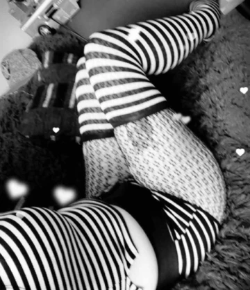 Birkdale escort Miss norty shorty